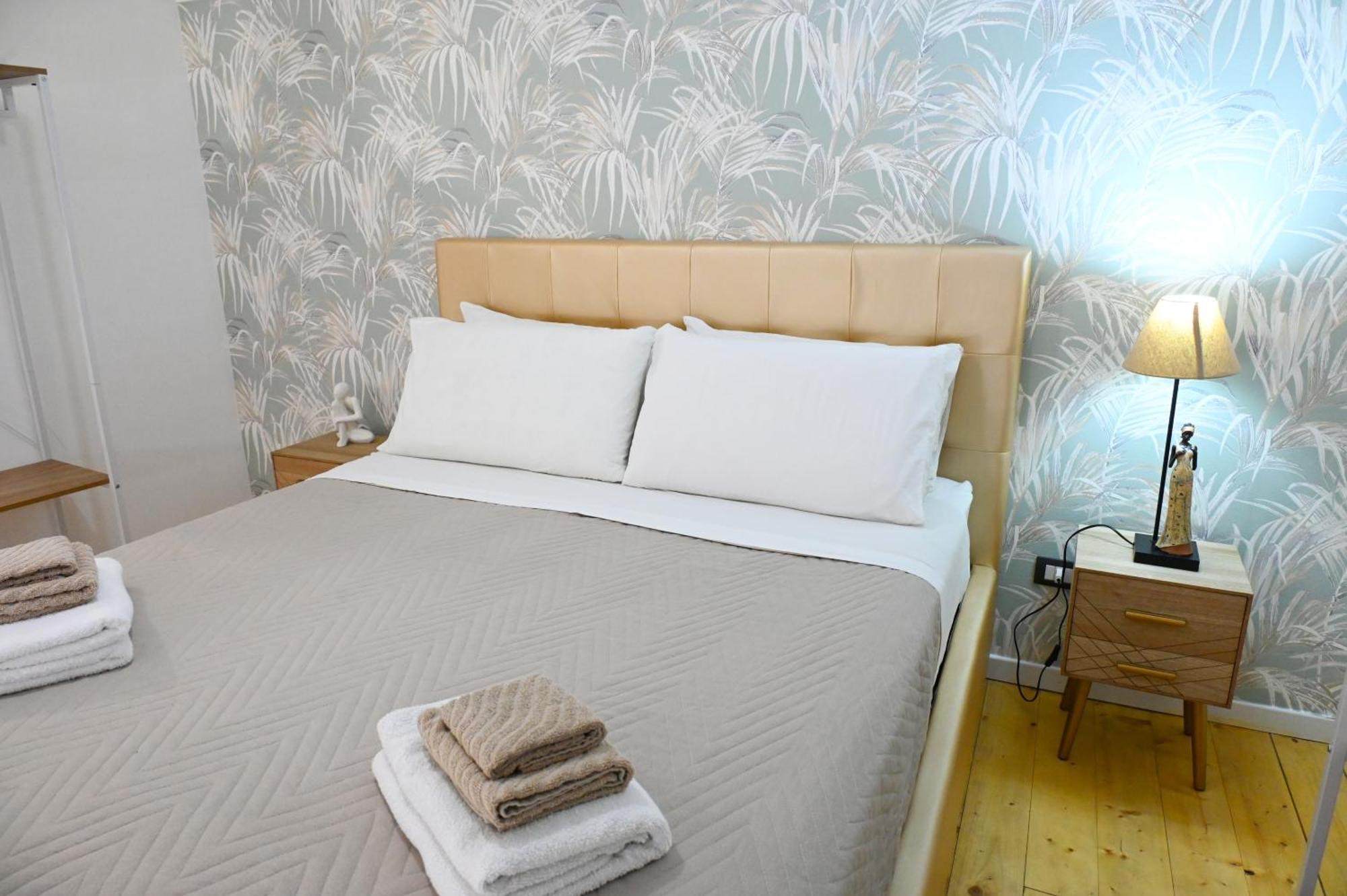 Victry'S Houses Chiaia Napoli Ngoại thất bức ảnh