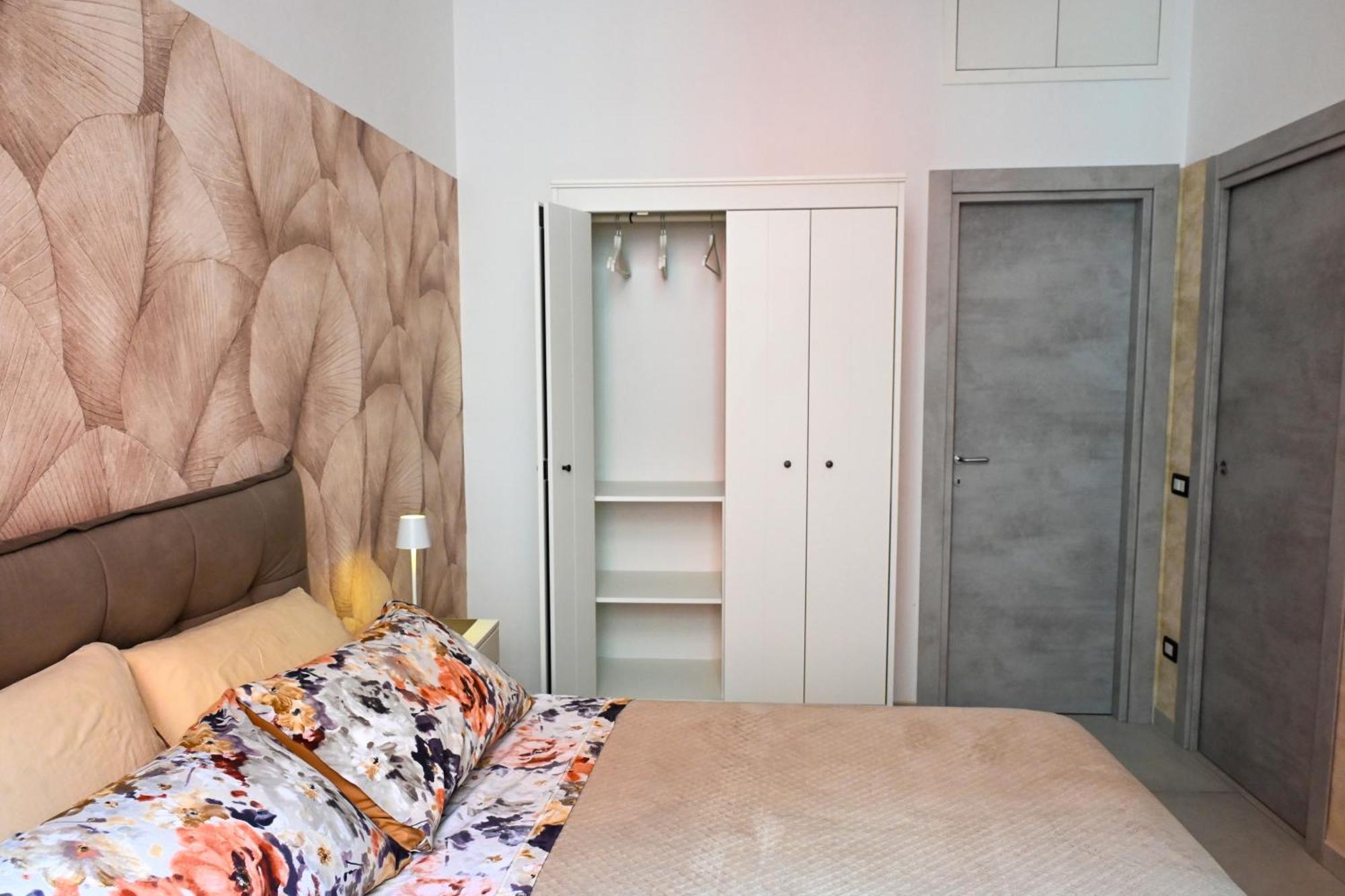 Victry'S Houses Chiaia Napoli Ngoại thất bức ảnh